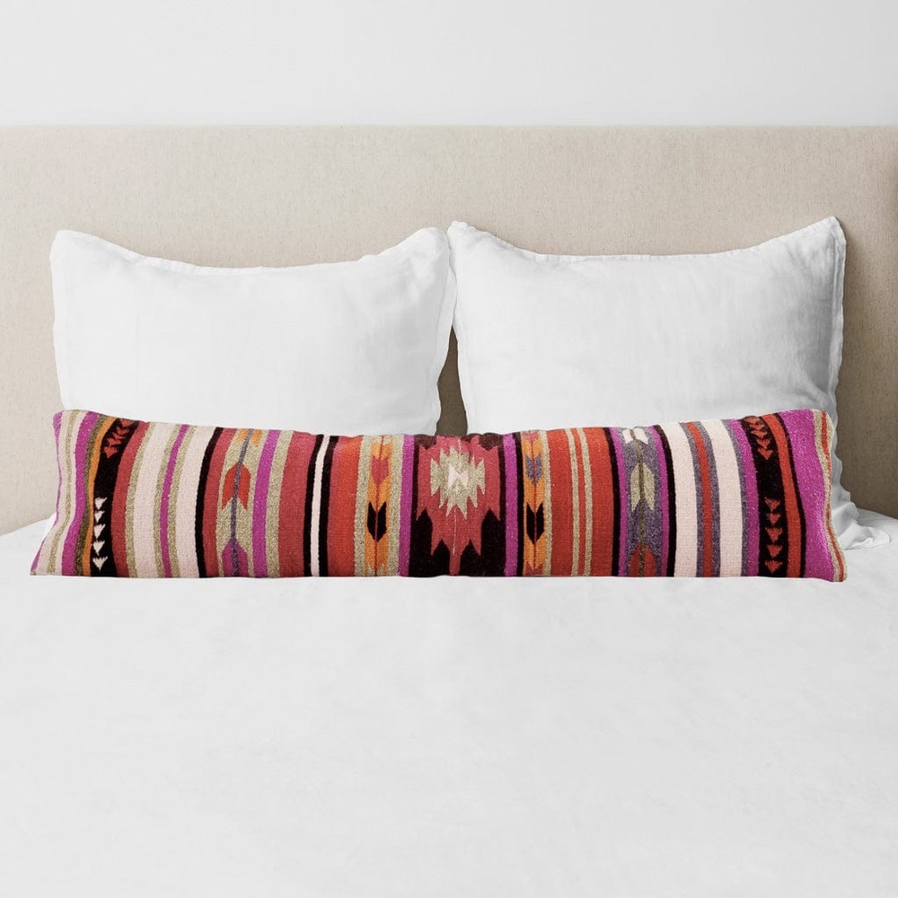 BAYA LUMBAR PILLOW, HANDWOVEN IN MEXICO